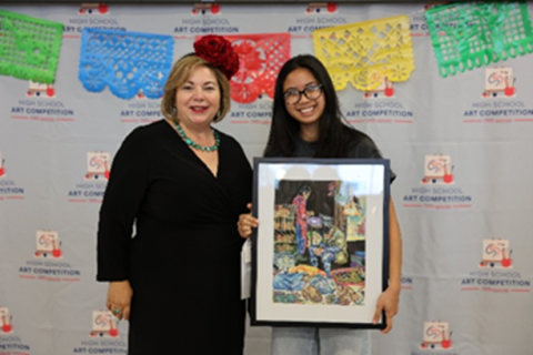 Linda Sanchez and photo winner